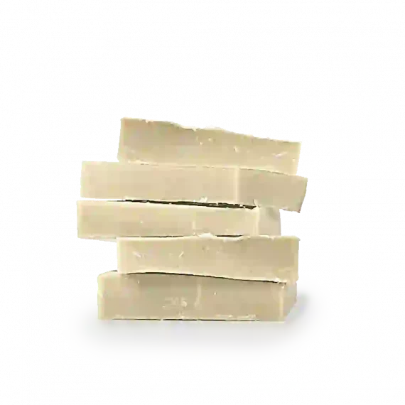 Un lot de 5 chutes de savon shampoing solide Mousse de karité au beurre de karité brut et bio